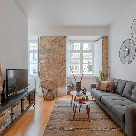 Industrial Haven - Downtown Apartment *